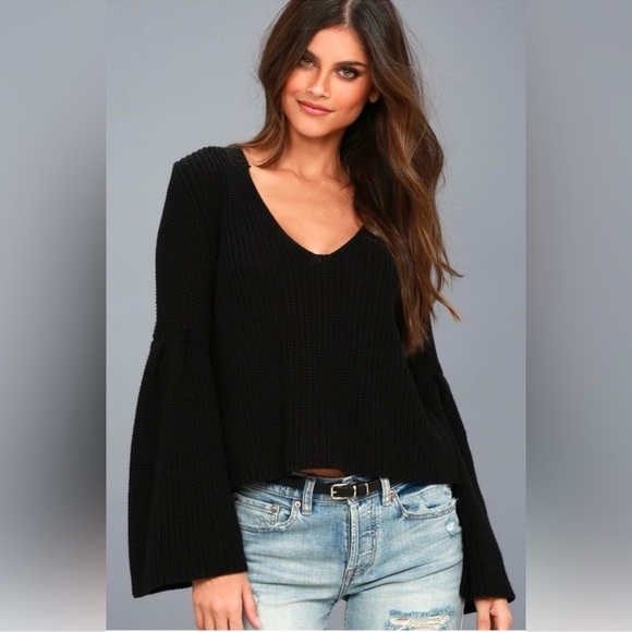 Free People Damsel V-Neck Bell Sleeve Knit Sweater-Black-Women Size Small - Picture 1 of 9